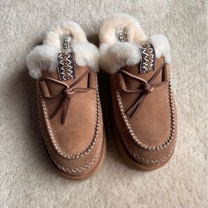 UGG Disquette Alpine